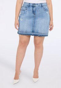 Джинсовая юбка