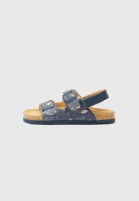 Сандалии Сандалии