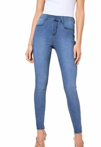 Узкие брюки