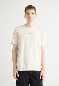 Футболка Футболка