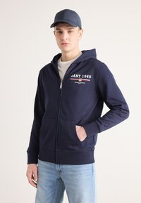 Толстовка Толстовка