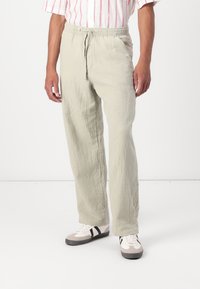 Брюки Брюки