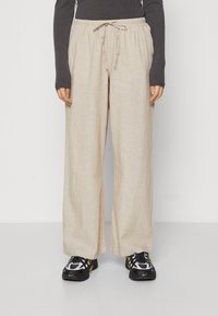 Широкие брюки