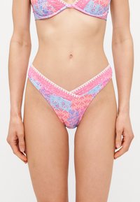 Низ от бикини Низ от бикини