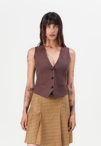 Жилет Жилет