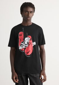 Футболка Футболка