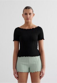 Спортивная майка