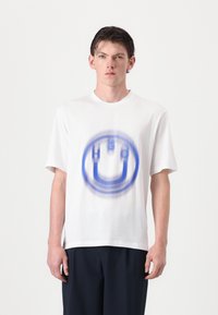 Футболка Футболка