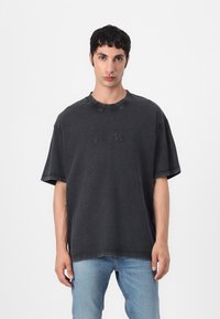 Футболка Футболка