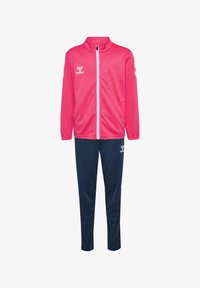 Спортивный костюм Спортивный костюм