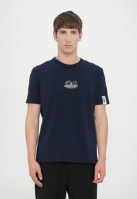 Футболка Футболка