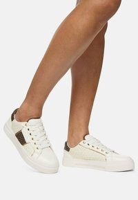 Сникерсы Сникерсы