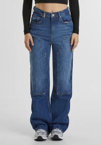 Свободные джинсы