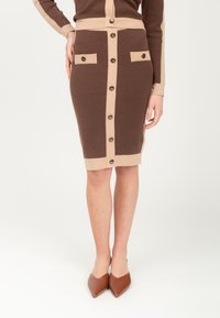 Юбка-карандаш