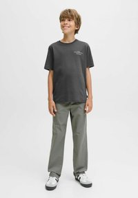 Футболка Футболка