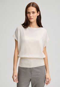 Футболка Футболка