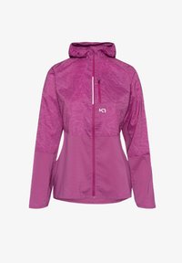 Спортивная куртка Спортивная куртка