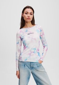 Лонгслив Лонгслив