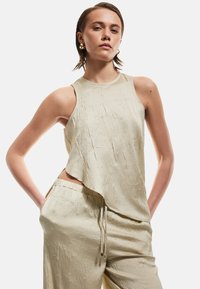 Майка-борцовка