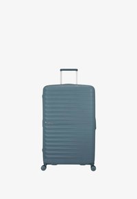 Чемодан на колесах