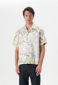 Рубашка с коротким рукавом