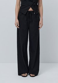 Широкие брюки