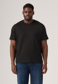 Футболка Футболка