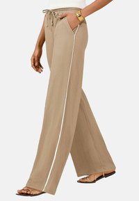 Широкие брюки