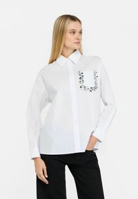 Блузка-рубашка