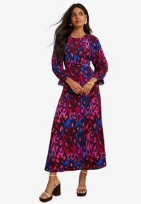 Платье макси