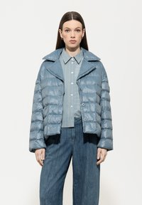 Зимняя куртка Зимняя куртка