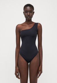 Корректирующее белье