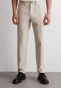 Костюмные брюки Костюмные брюки