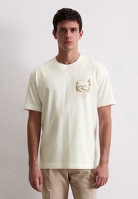 Футболка Футболка