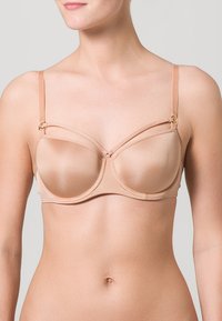 Бюстгальтер на косточках