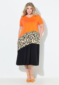 Летнее платье