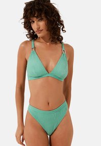 Низ от бикини