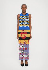 Платье макси