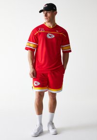 Спортивная майка