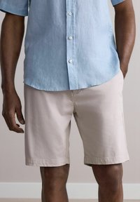 Шорты Шорты