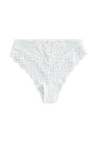 Трусы на бедрах