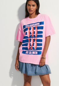 Футболка Футболка