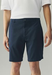 Шорты Шорты