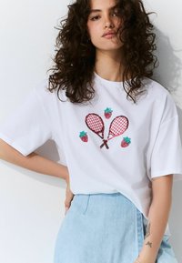 Футболка Футболка