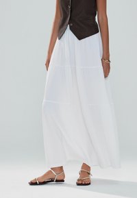 Юбка с воланами