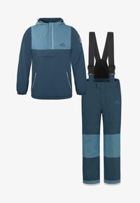 Спортивная куртка