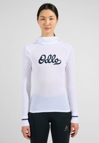 Спортивная толстовка