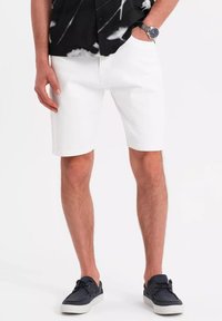 Шорты Шорты