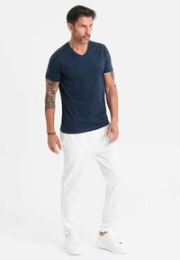 Футболка Футболка