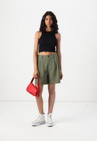 Майка-борцовка